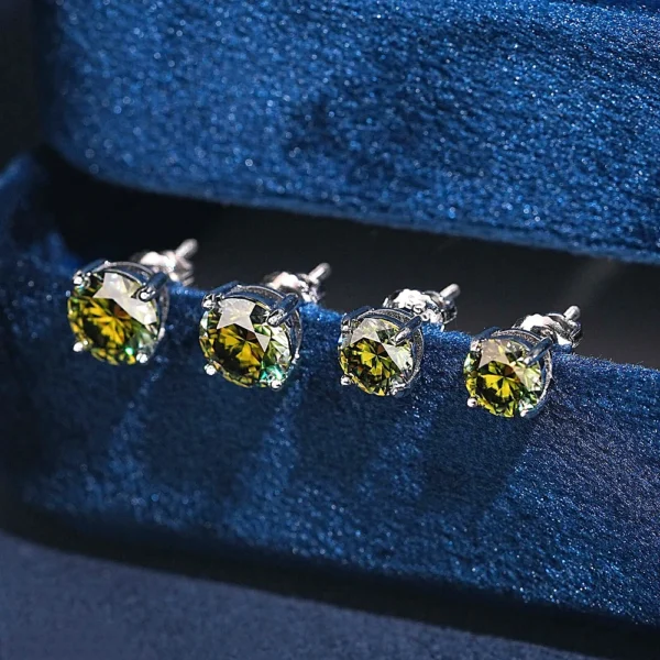 4 Prongs Colored Moissanite Stud Earrings